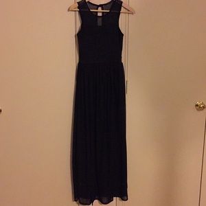 Forever 21 long black dress w/shorts attached M
